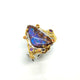 Freiform Boulder-Opal in organischer Gold-Silber-Fassung