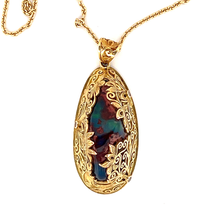 18K Gold Anhänger mit Schwarzem Opal & Diamanten