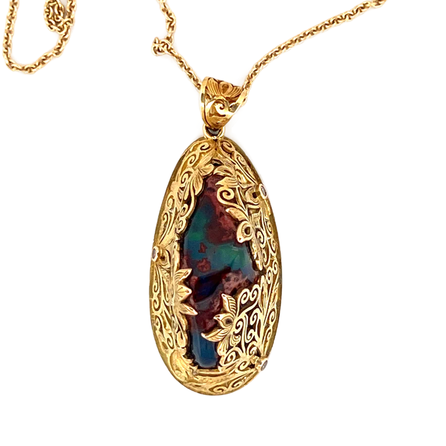 18K Gold Anhänger mit Schwarzem Opal & Diamanten